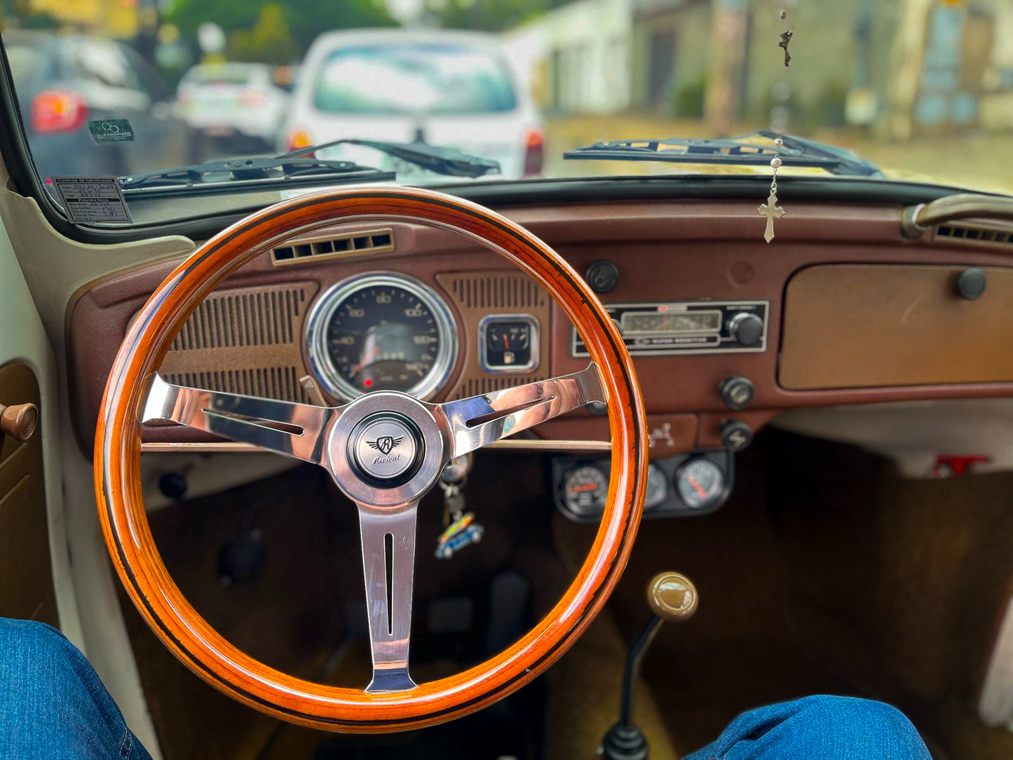 Rosseti Classic II Wood Steering Wheel (Silver Logo)